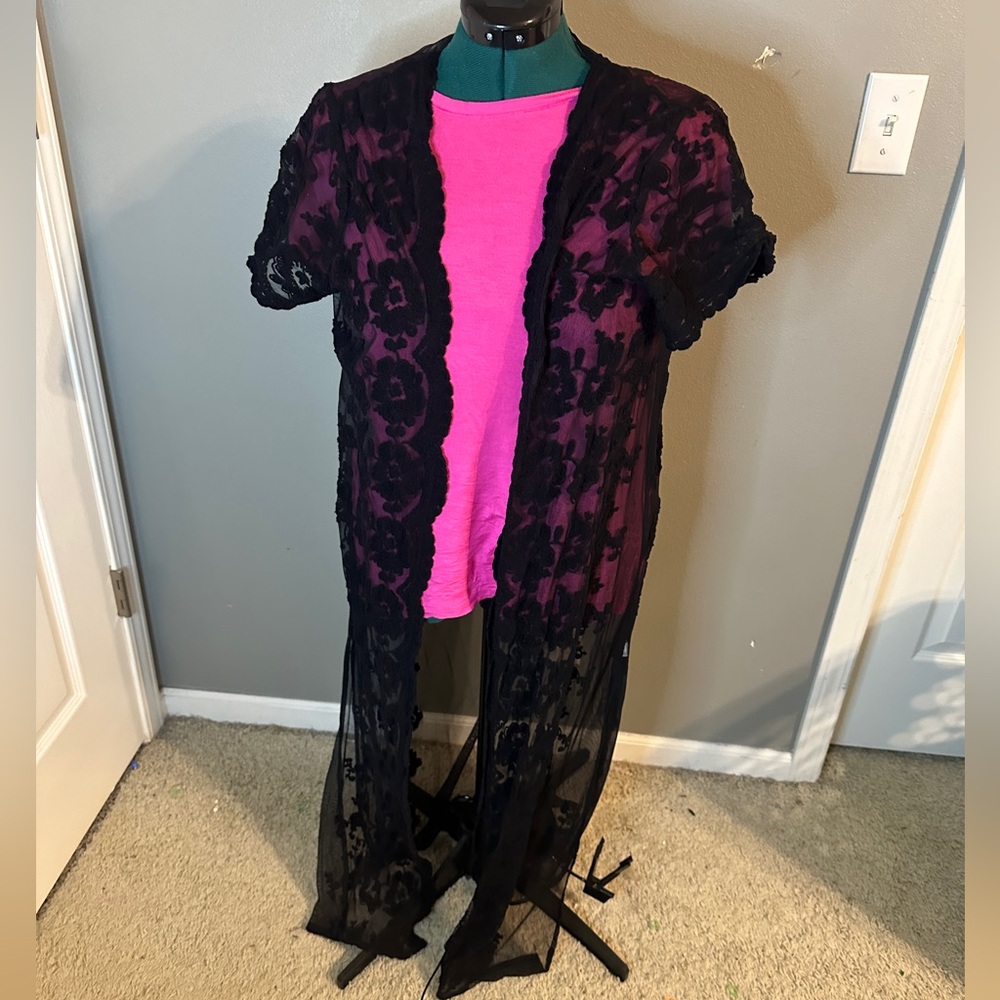 Black Lace Overpiece